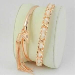 3/$30 🖤 Guess Gold Set of 2 Tassel Link Weave Bangle Bracelets